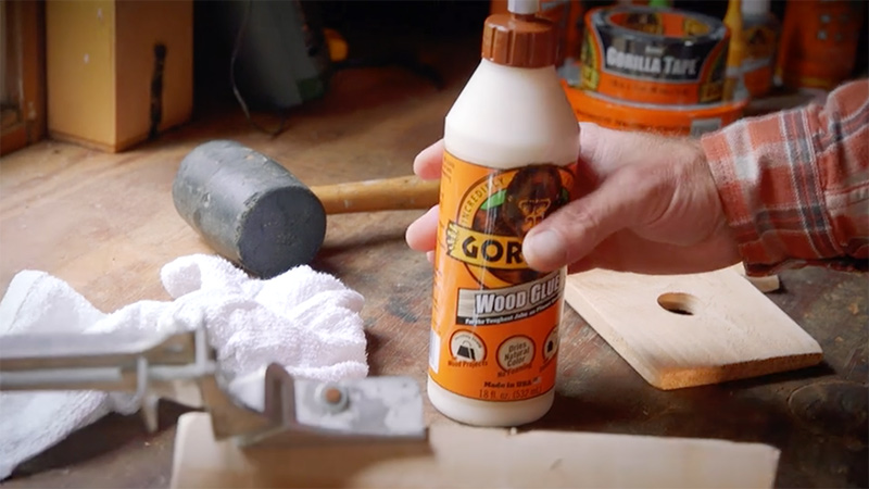 Is Wood Glue Food Safe? 
